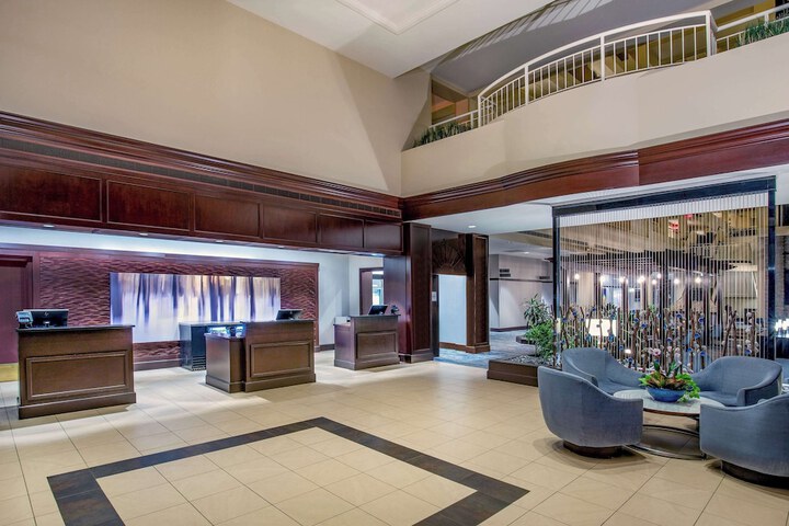 Embassy Suites by Hilton Boston Waltham