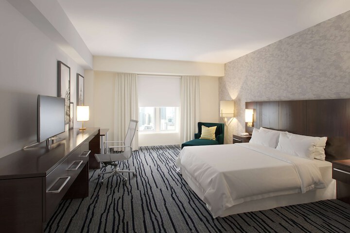 Room 15 of 38
