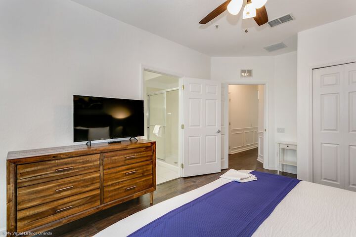 Room 35 of 67