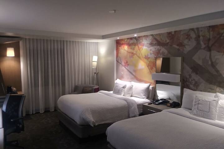 Room 11 of 33