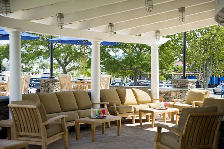 Terrace/Patio 43 of 47