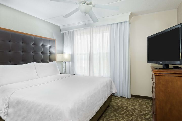Homewood Suites by Hilton Holyoke-Springfield / North