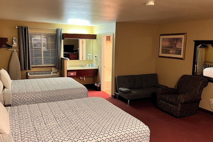 Room 63 of 87