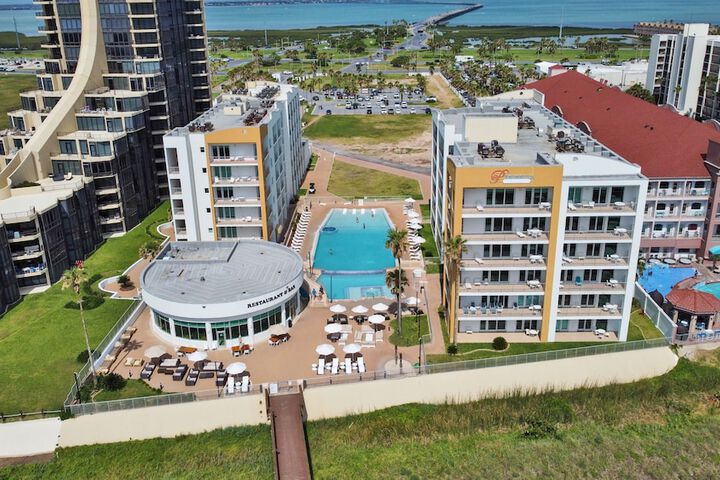 Peninsula Island Resort & Spa - Beach Front Property at South Padre Island