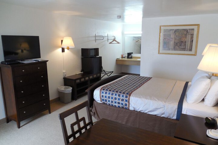 Room 42 of 54