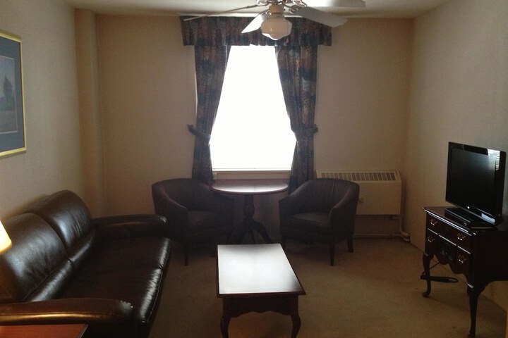Room 37 of 57