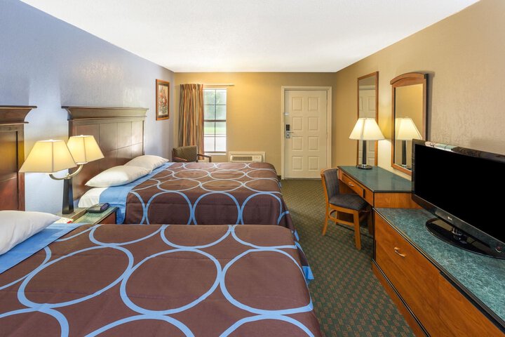 Room 22 of 26