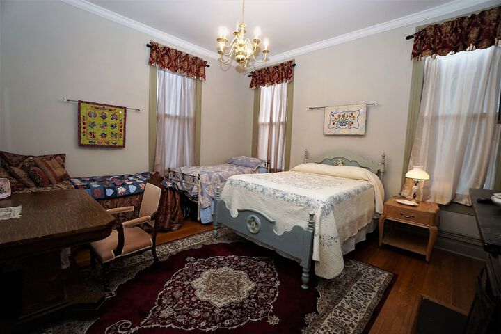 Room 57 of 73