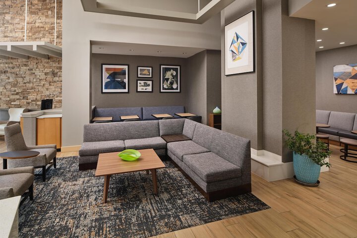 Hyatt Place Grand Rapids-South