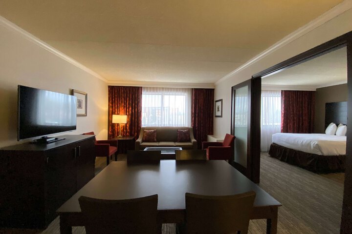 Room 22 of 50