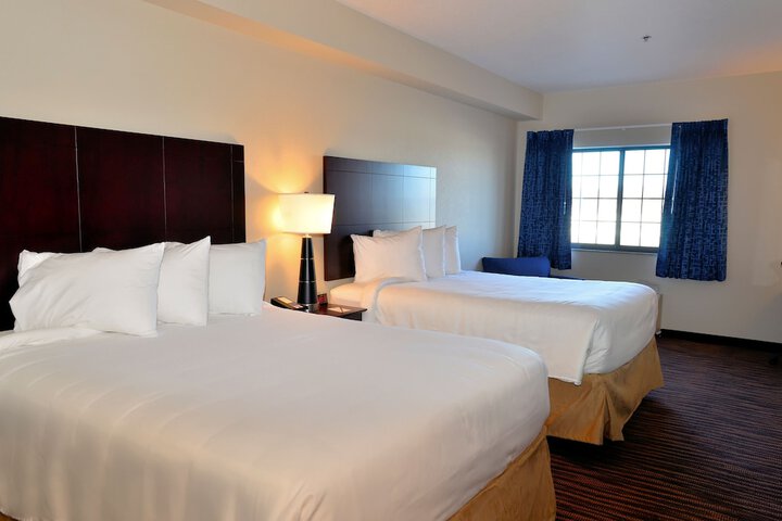Room 36 of 106