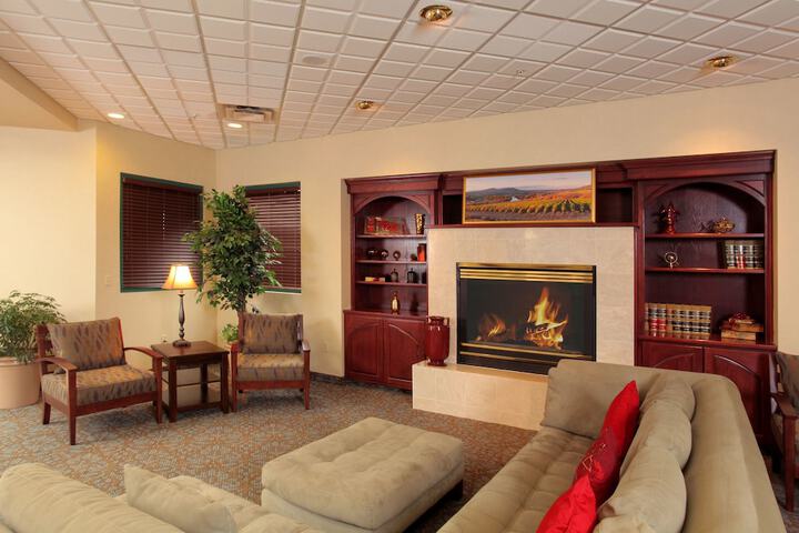 Hotel 3 of 65