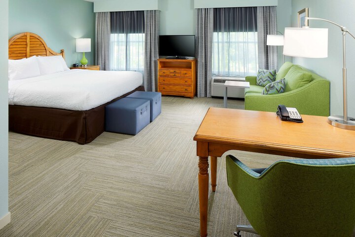 Room 14 of 28