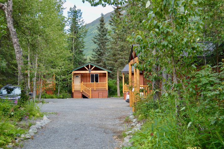 Summit Lake Lodge