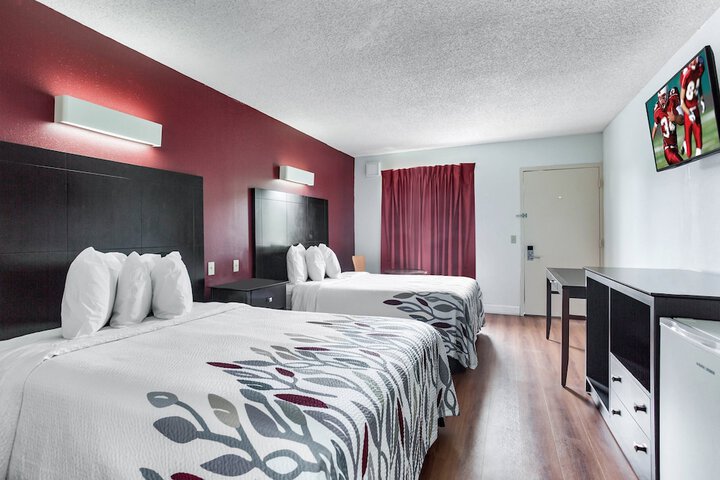 Room 13 of 31