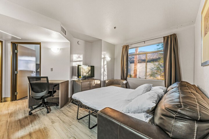 Metro Chandler Extended Stay