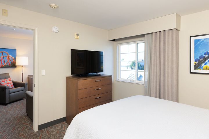 Room 34 of 61