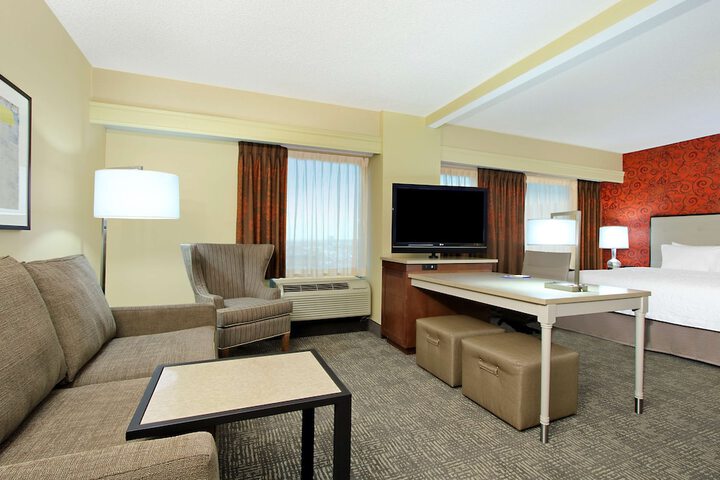 Room 35 of 68
