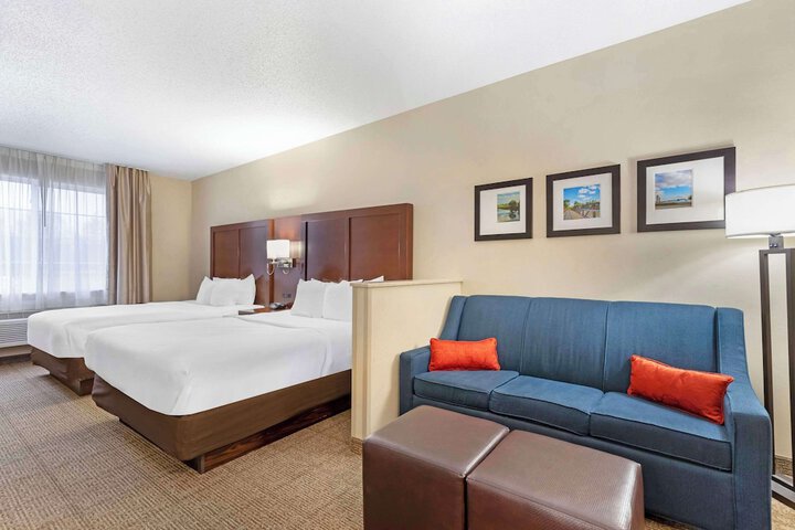 Comfort Suites Cedar Falls Industrial Park
