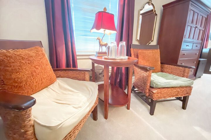 Abigail Inn