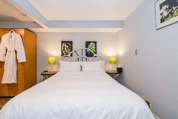 Room 29 of 60