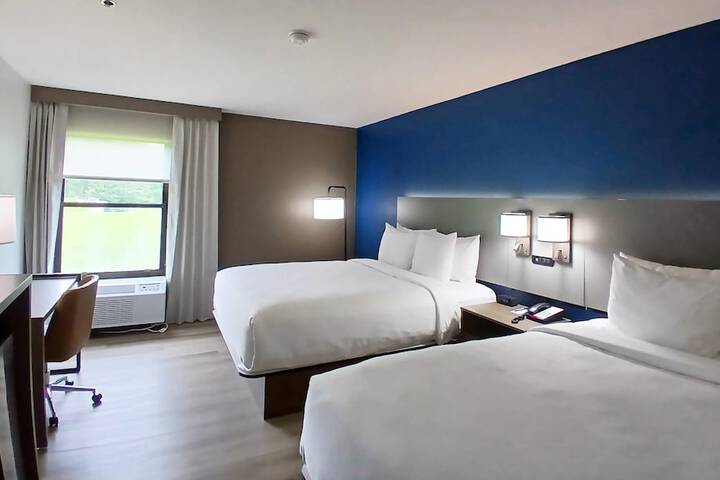 Comfort Inn Marion near Downtown & Blue Ridge PKWY