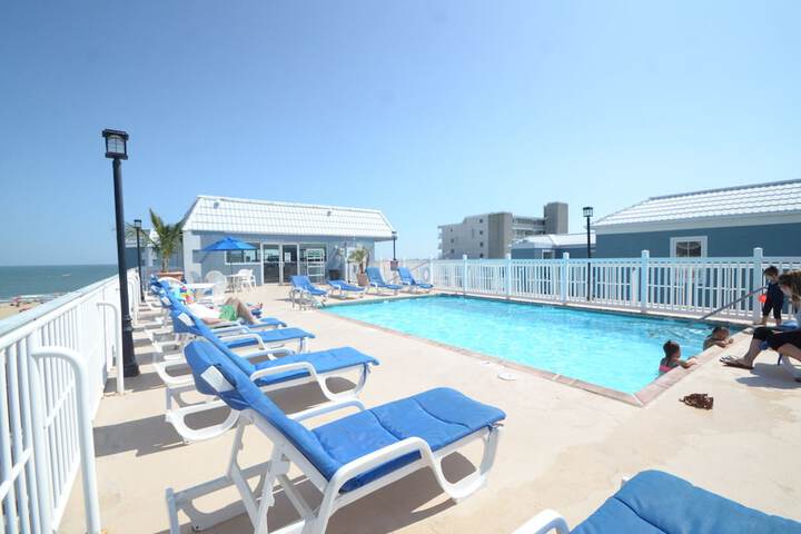 Pool 4 of 56