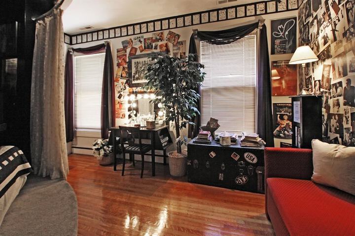 Room 17 of 39