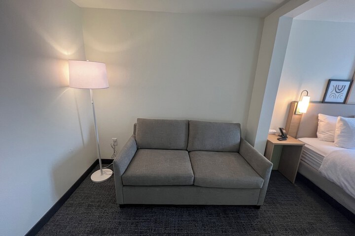 Room 20 of 41