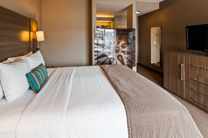 Executive Inn & Suites Embarcadero Cove