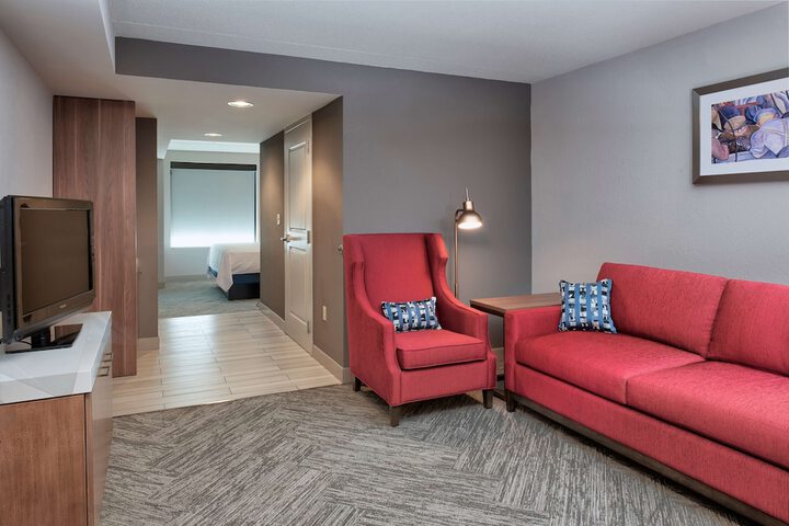 Room 12 of 25