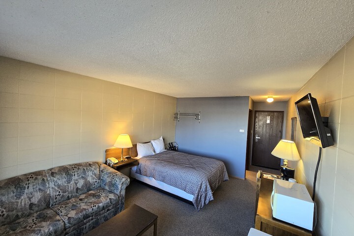 Room 38 of 54