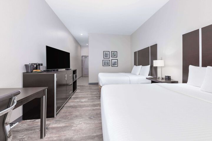 La Quinta Inn & Suites by Wyndham Tyler - University Area