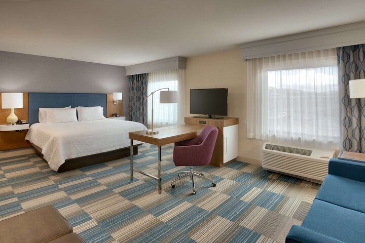 Room 16 of 35