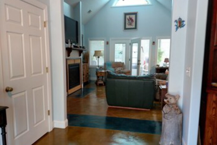 FOUR MILE BED & BREAKFAST