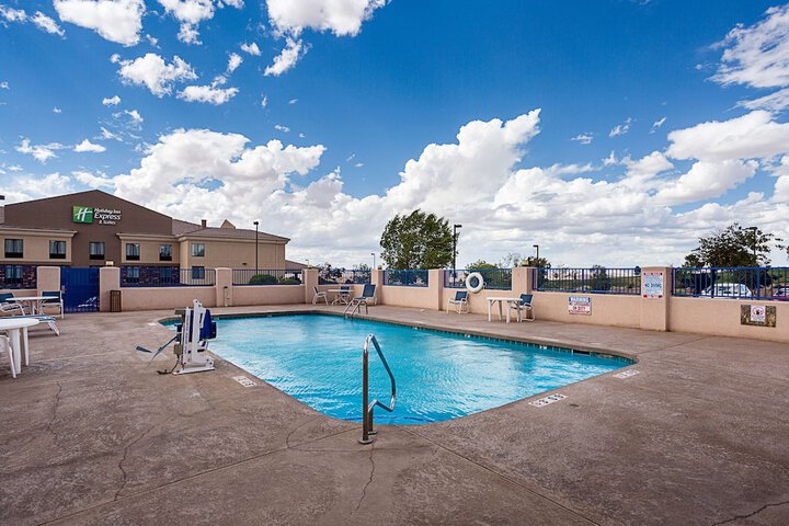 Pool 8 of 49