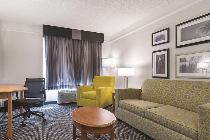 Room 15 of 41
