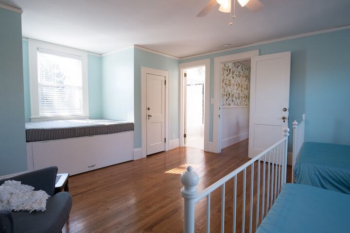 Swamp Rabbit Inn Travelers Rest