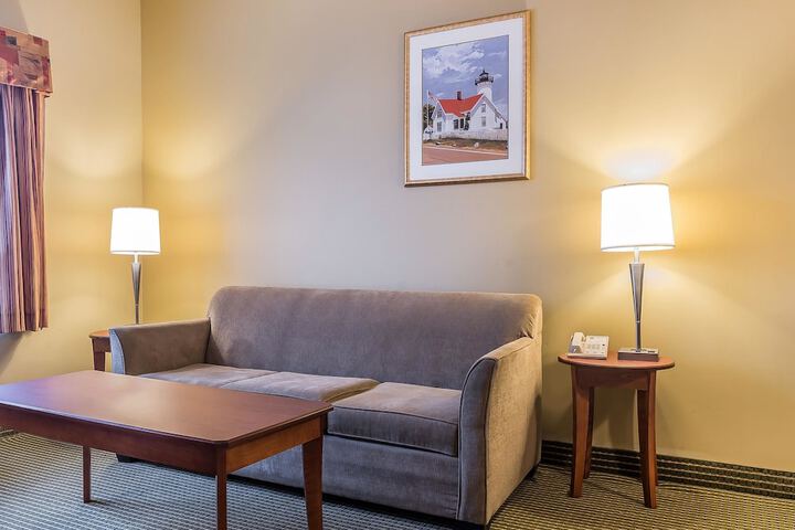 Room 78 of 108