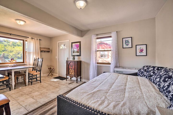 Rockaway Beach House w / Fire Pit & River View!