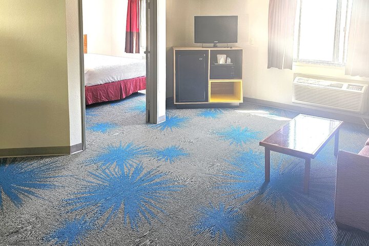 Room 7 of 60
