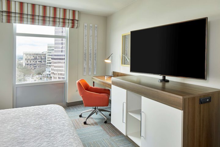 Room 16 of 55