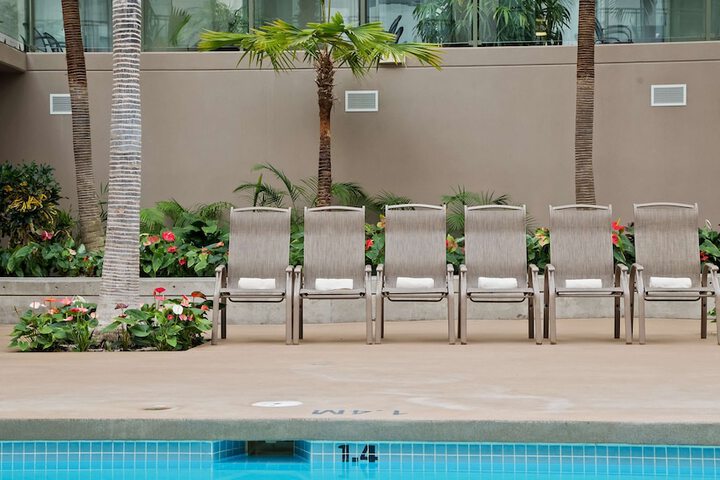 Best Western Plus Lamplighter Inn & Conference Centre
