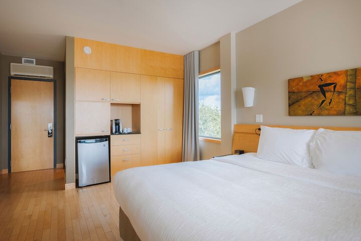 Room 45 of 49