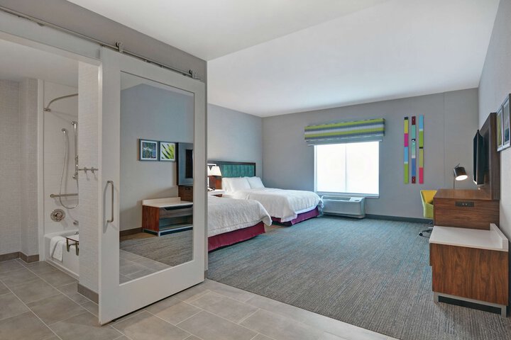 Room 21 of 47