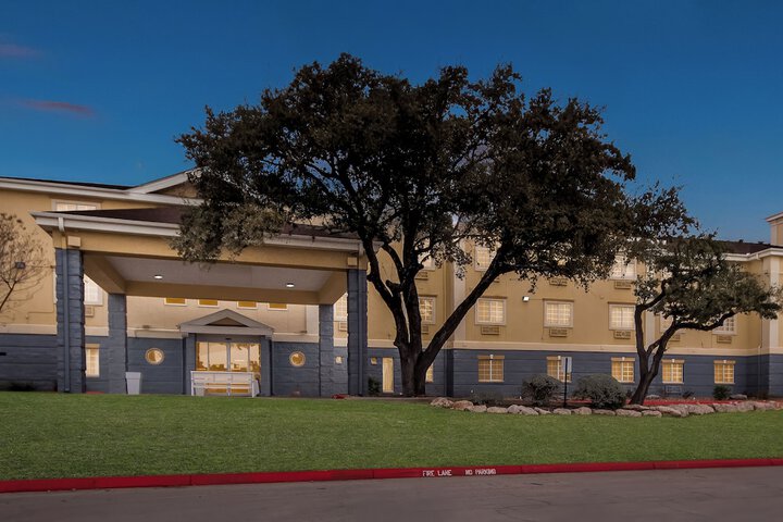Hotel 3 of 40