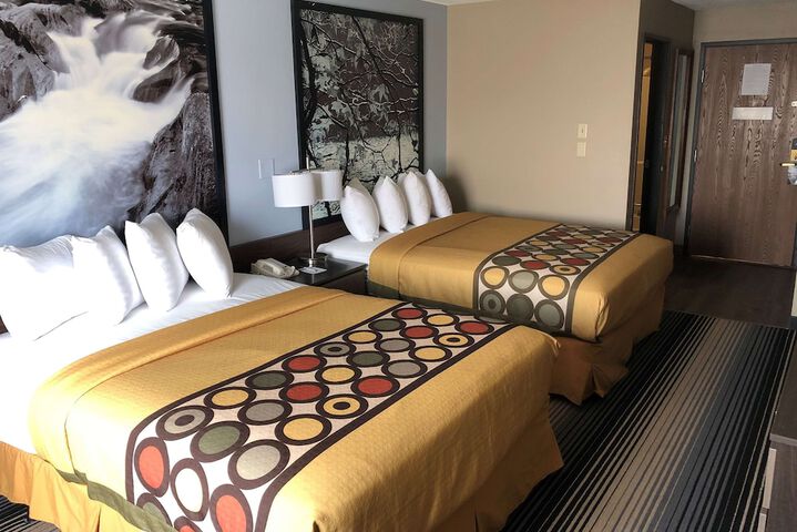 Room 38 of 49