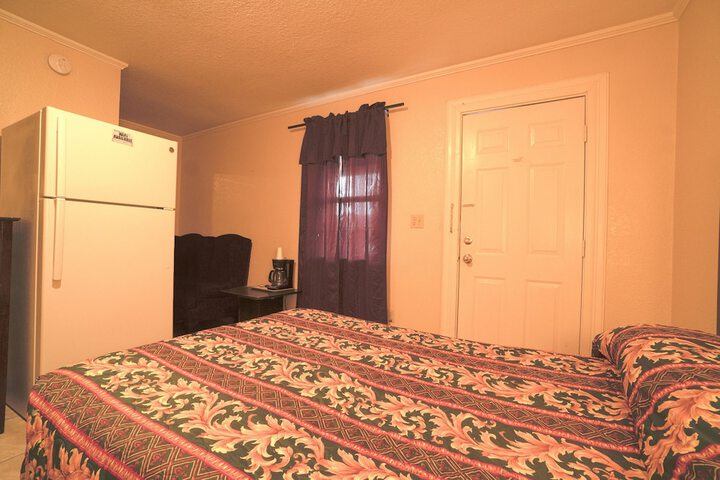 Room 28 of 50