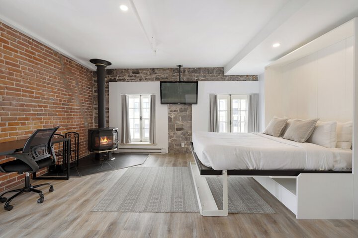 Room 35 of 75