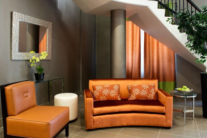 Hotel 4 of 27